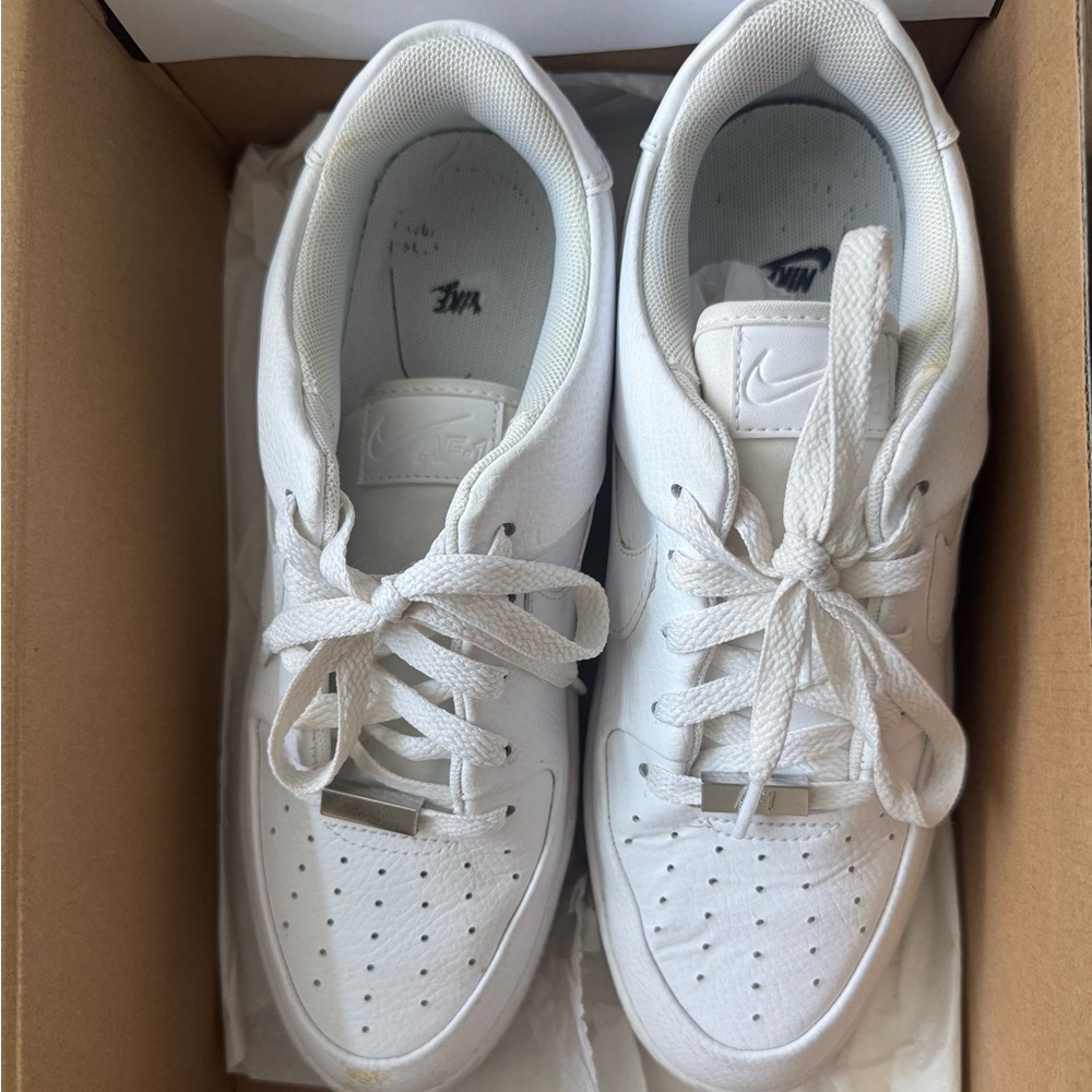 Nike Air Force 1 Sage Low Size 10 - Picture 3 of 5